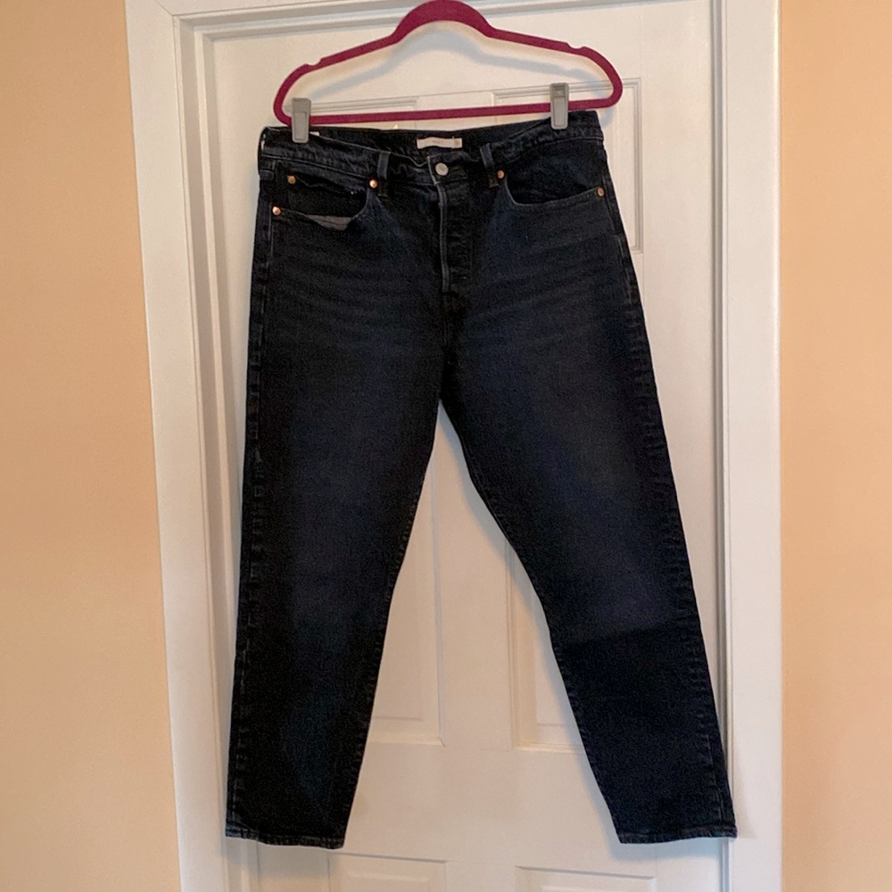 Premium Levi’s wedgie straight leg button-down 33×28 women’s